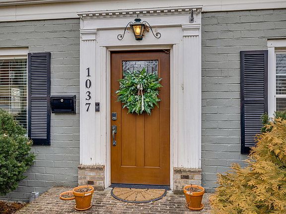 4th image of 1037 Watauga St