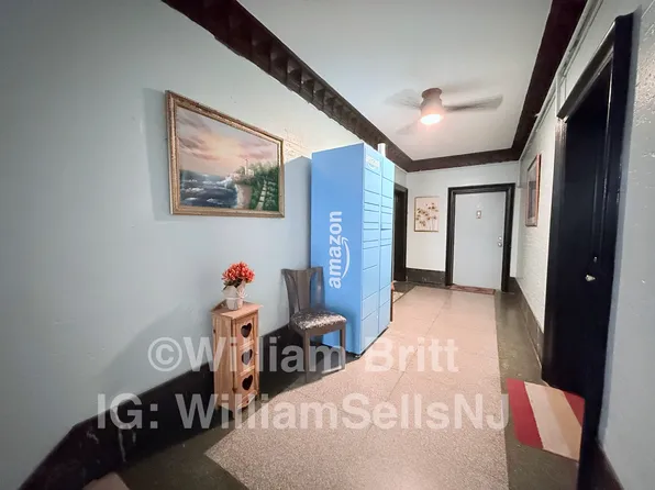 259 Grant Avenue image 17 of 21