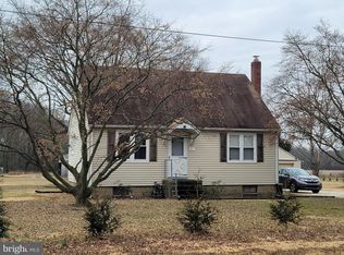 405 Tomlin Station Rd, Gibbstown, NJ 08027