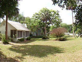 1st image of 277 N Lakeview Dr