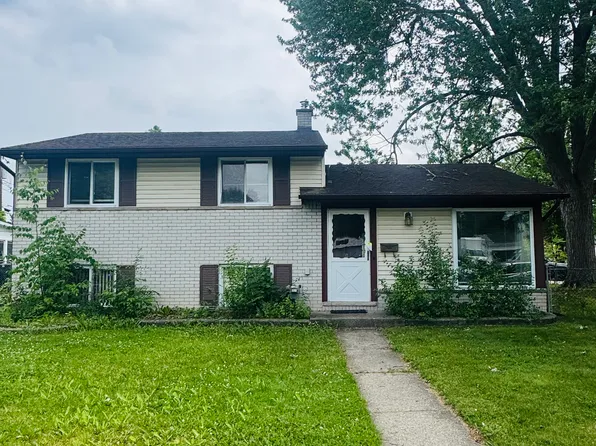 34714 Forman Dr, Sterling Heights, MI 48310