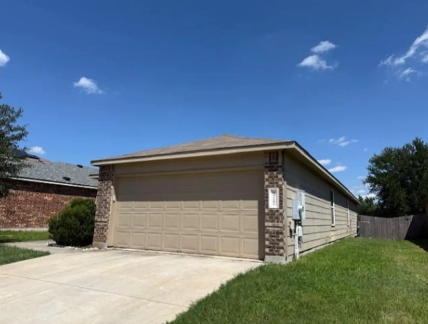 5717 Levenwood Ln, Austin, TX 78724 — Photo 2