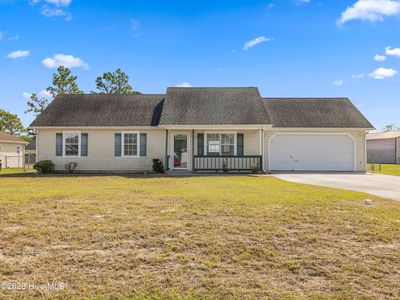 202 Dayrell Drive, Hubert, NC, 28539