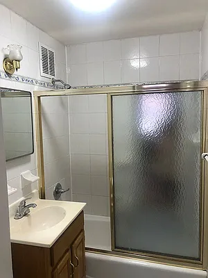 Rented by Oxford Property Group | media 6