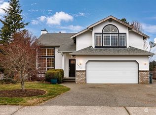 2450 Pine Dr, Ferndale, WA