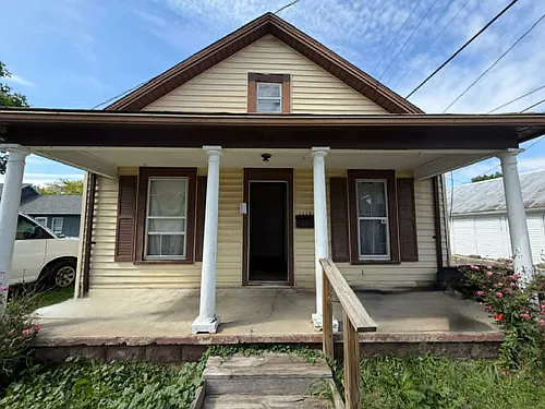1114 Vine St Photo 1