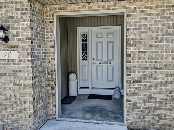 2nd image of 213 Knollton Dr