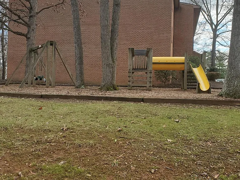 111 Turtle Creek Rd #7 — Photo 4