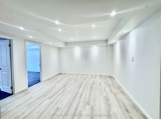 373 Eglinton Ave W #2, Toronto, ON M5N1A3