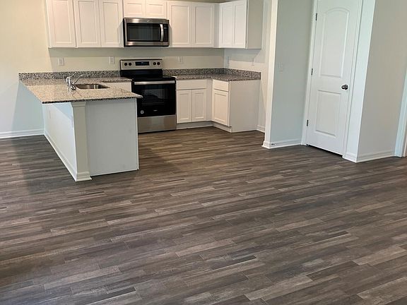 5th image of 16 RICHMOND Drive