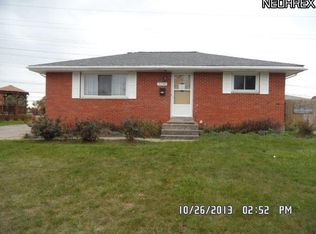 5796 Middlebrook Blvd, Brookpark, OH