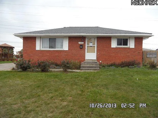 5796 Middlebrook Blvd photo 1