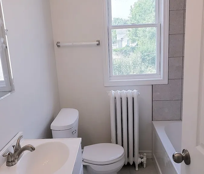 538 Louis Ave #1 — Photo 10