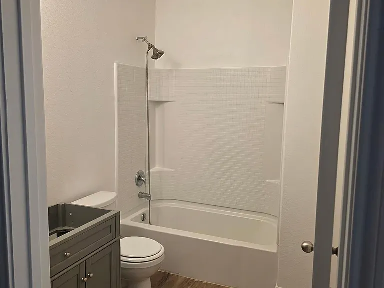 1819 Opal Peach Dr — Photo 12