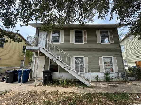 9013 Garnett Ave, San Antonio, TX 78221