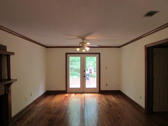 4th image of 354 Old Salem Way