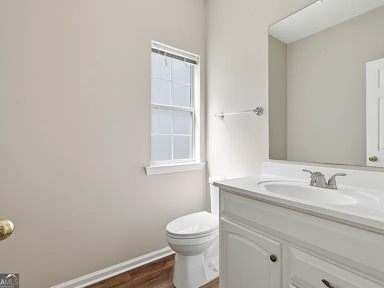 130 S Fairfield Dr — Photo 6