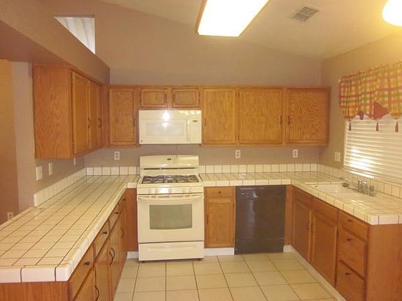 4th image of 5335 Barbados Cir