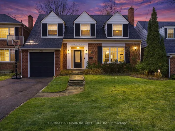 69 Kimbark Blvd, Toronto, ON M5N 2X9