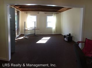 9543 White Oak Ave, Northridge, CA 91325