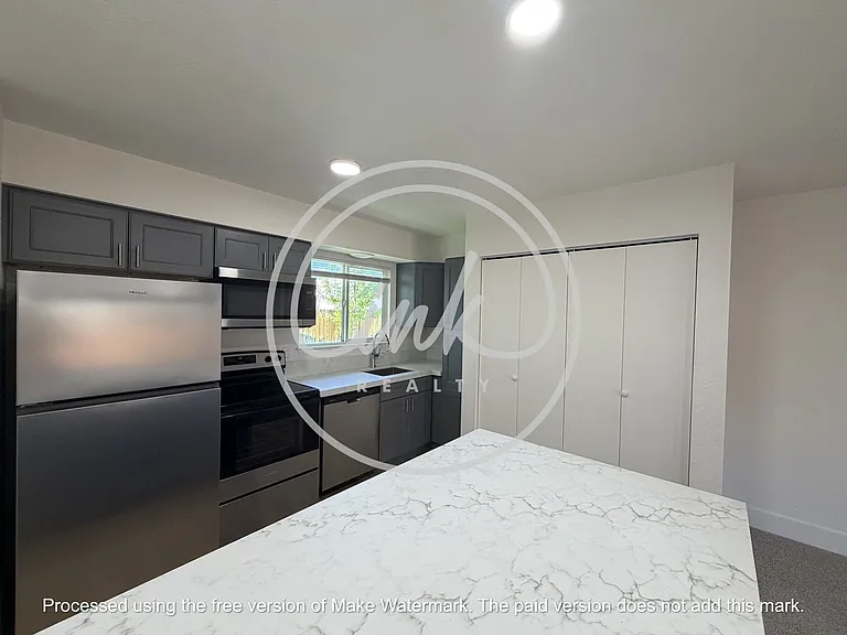 1351 El Dorado Dr #D — Photo 5