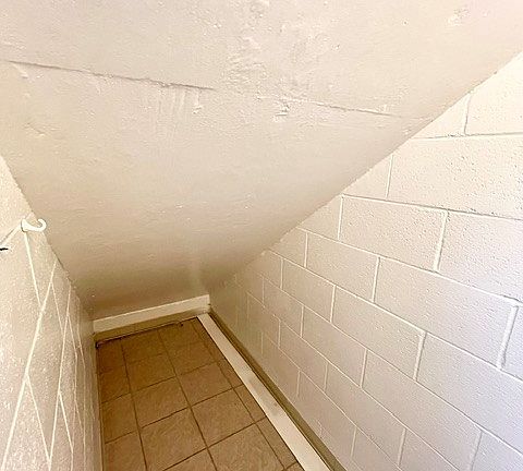 4th image of 98-1040 Moanalua Rd #100