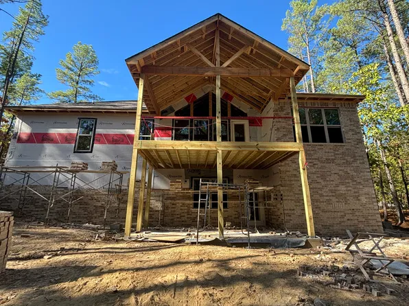 18 Vigoroso Ln, Hot Springs Village, AR 71909