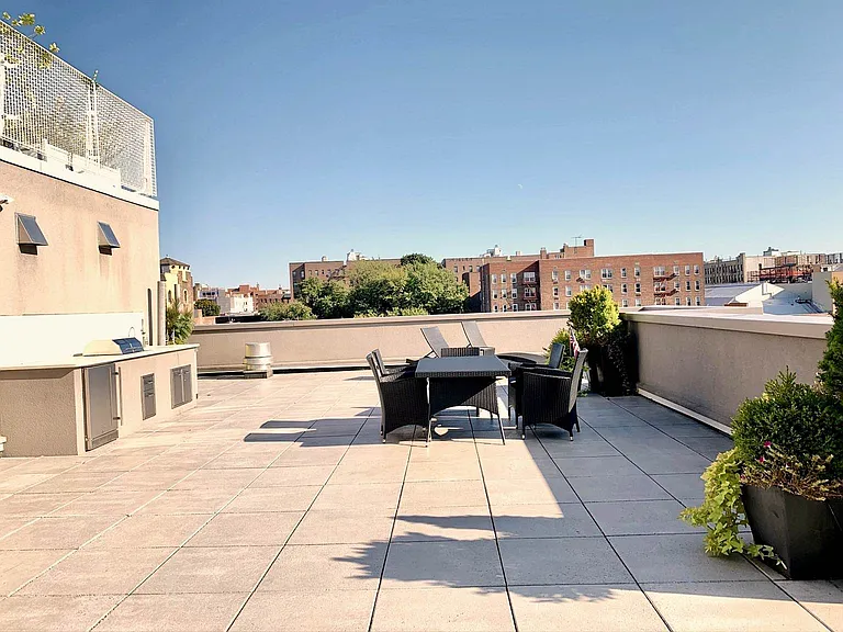 2336 31st Dr #4D — Photo 6