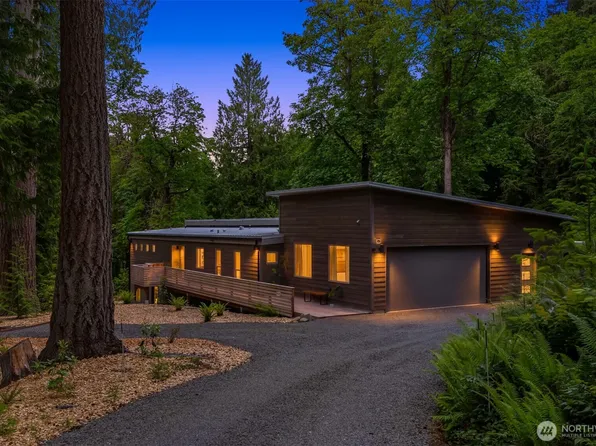 9720 NE Lofgren Road, Bainbridge Island, WA 98110