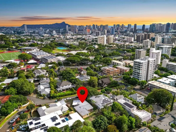 1926 Ualakaa St, Honolulu, HI 96822