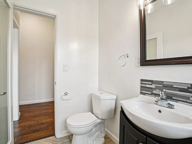 2675 Arlington Ave & 3105 W 27th St — Photo 26
