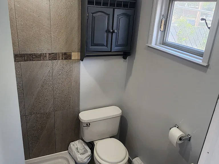 3 Myrtle Ave #1 — Photo 10