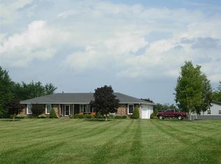 820 Garringer Rd, Jamestown, OH 45335