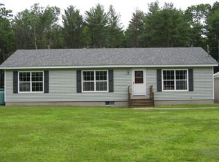 162 Gile Rd, Nottingham, NH 03290
