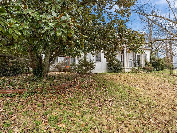 4th image of 114 Park Dr