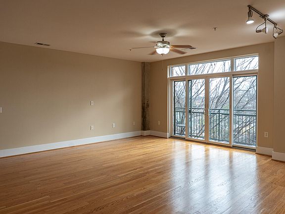 2nd image of 444 Blount St #328