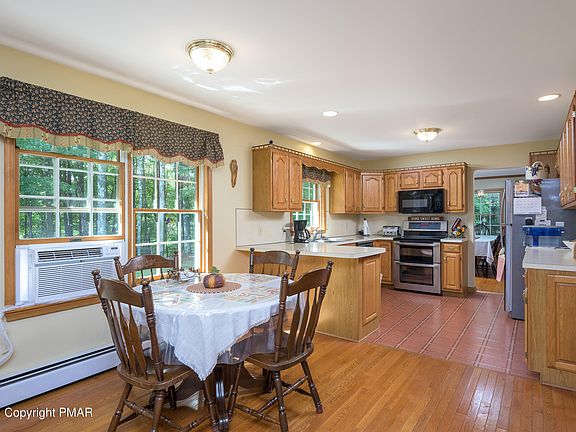 4th image of 138 Buskirk Ln