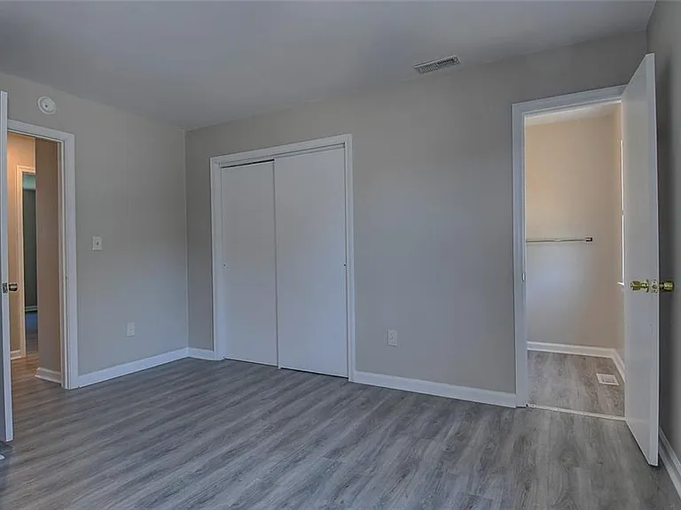 657 Aubrey Dr — Photo 6
