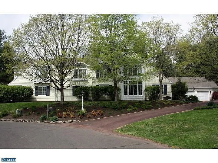 32 Vreeland Ct photo 1