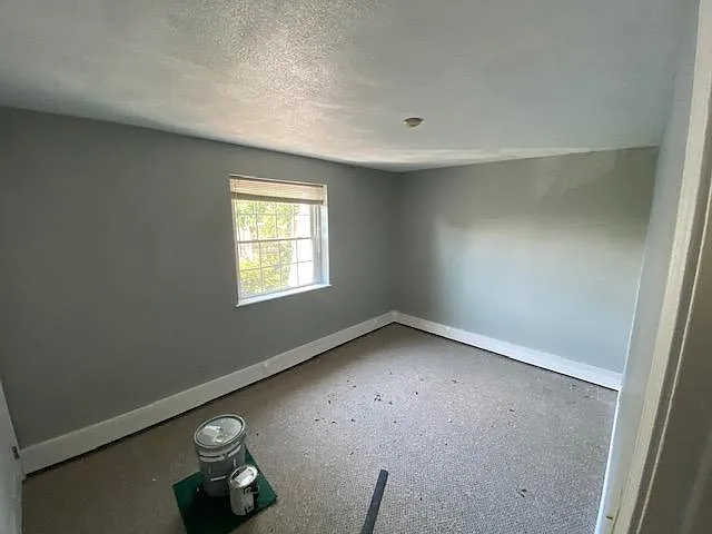 148 Sycamore St #13 — Photo 6