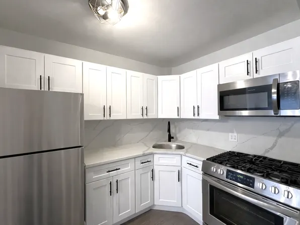 31-16 31st Street image 1 of 14