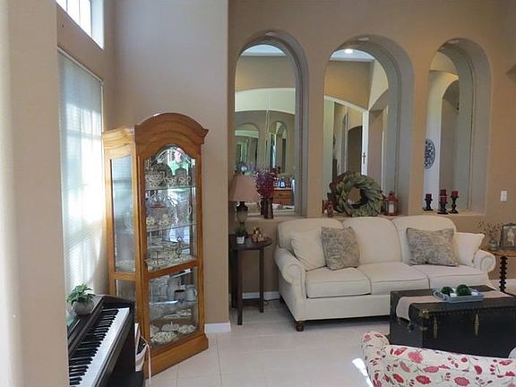 4th image of 1030 Landview Ct
