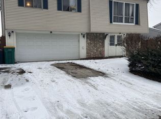 911 Menlo Ct, Joliet, IL