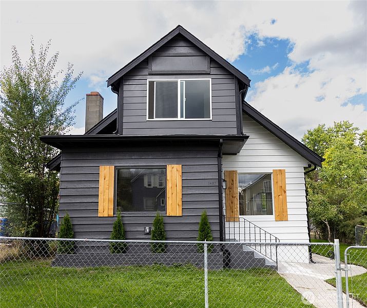 2nd image of 1437 E 30th Street