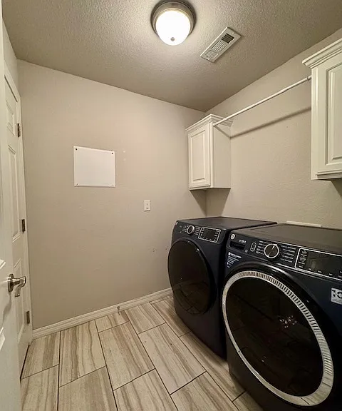 100 Sullivans Way — Photo 5