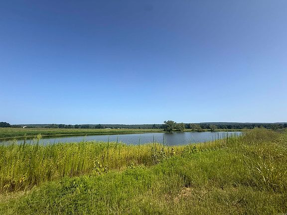 3rd image of LOT 8 River Drift