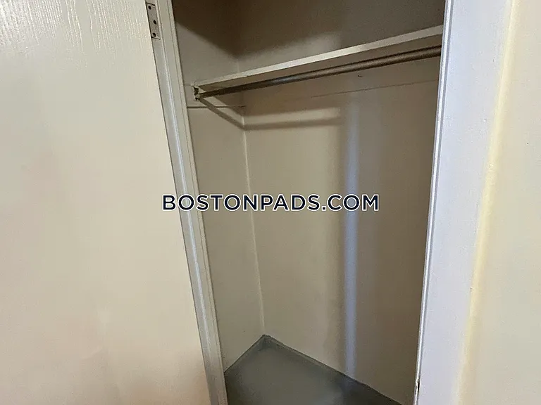 64 Pleasant St #1 — Photo 29