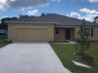 626 Nobles St, Sebastian, FL 32958