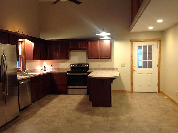 spacious galley w/cathedral 