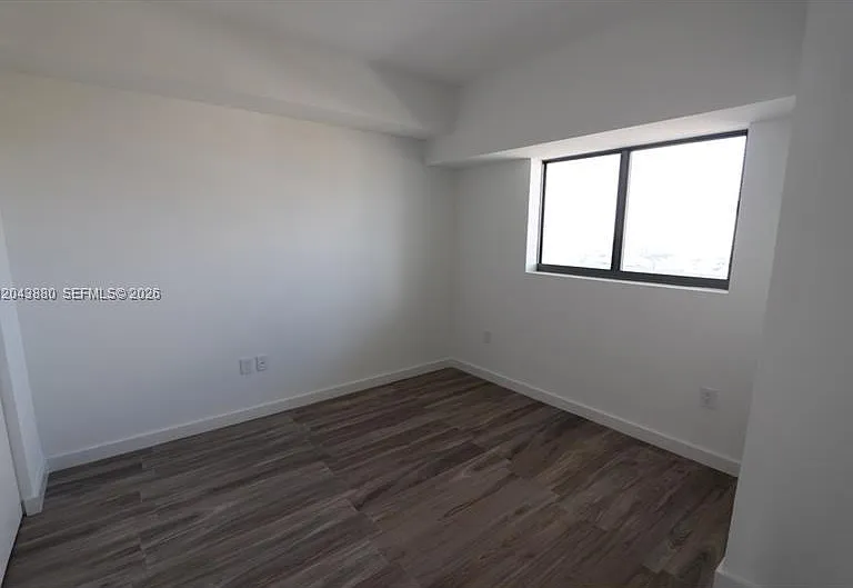 460 NE 28th St #2805 — Photo 12